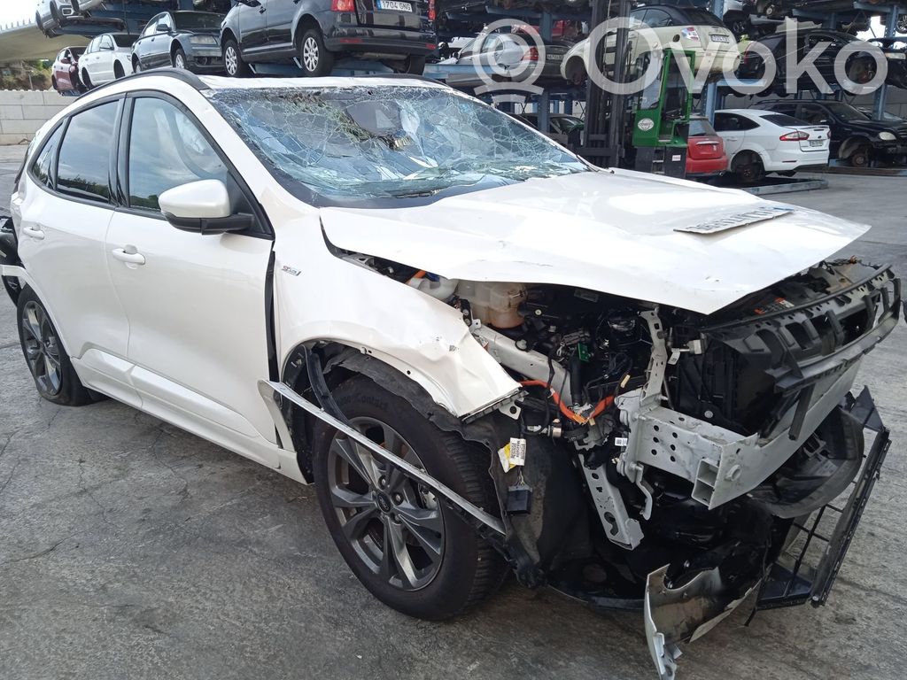 Kuga III Kuga  M1PT19J235AA