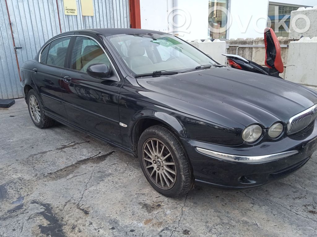 X-Type X-Type  C2S34865