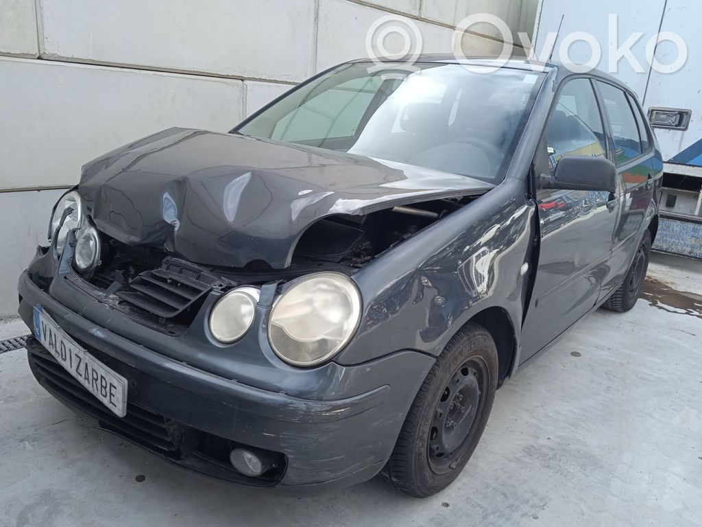 Polo Polo  6Q6827505B