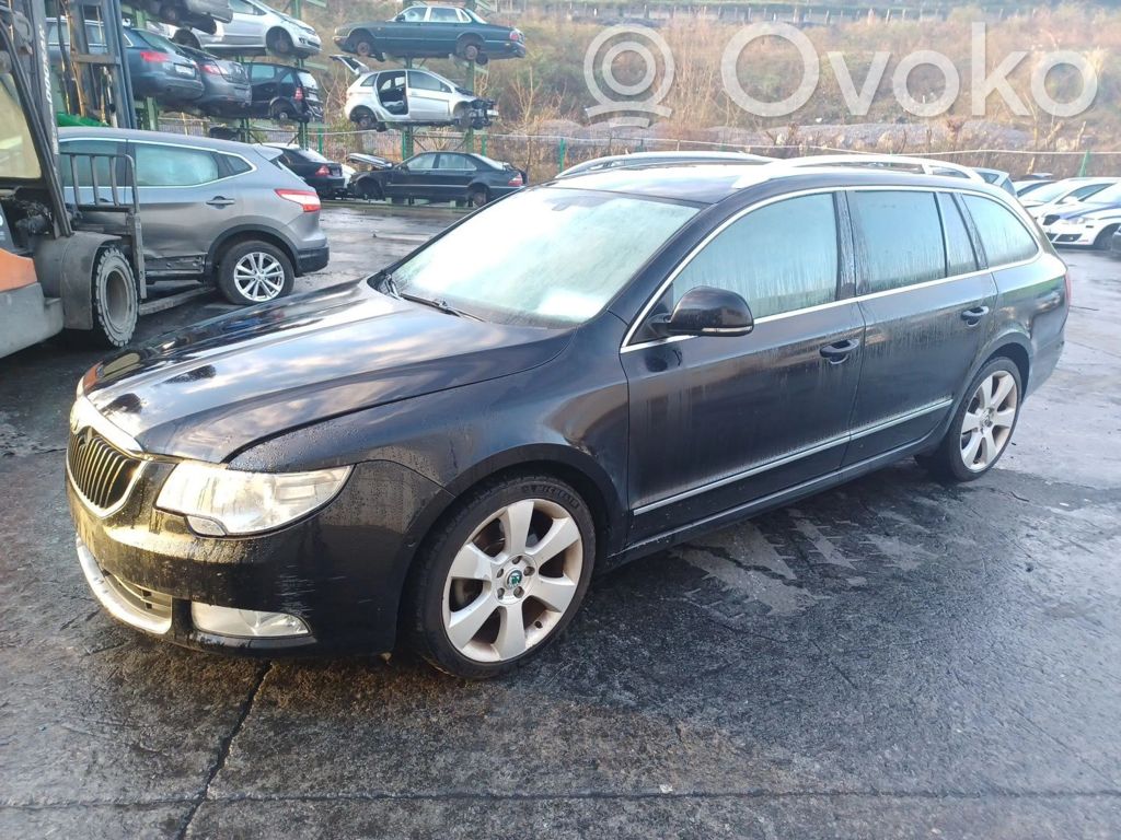 Superb B6 (3T) Superb