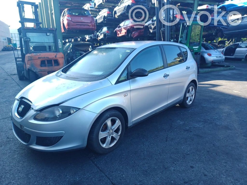 Altea Altea  5P0945111B