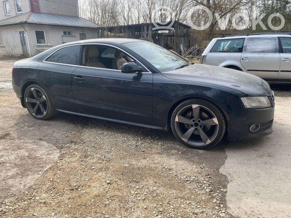 A5 8T 8F A5, S5  059145731BR