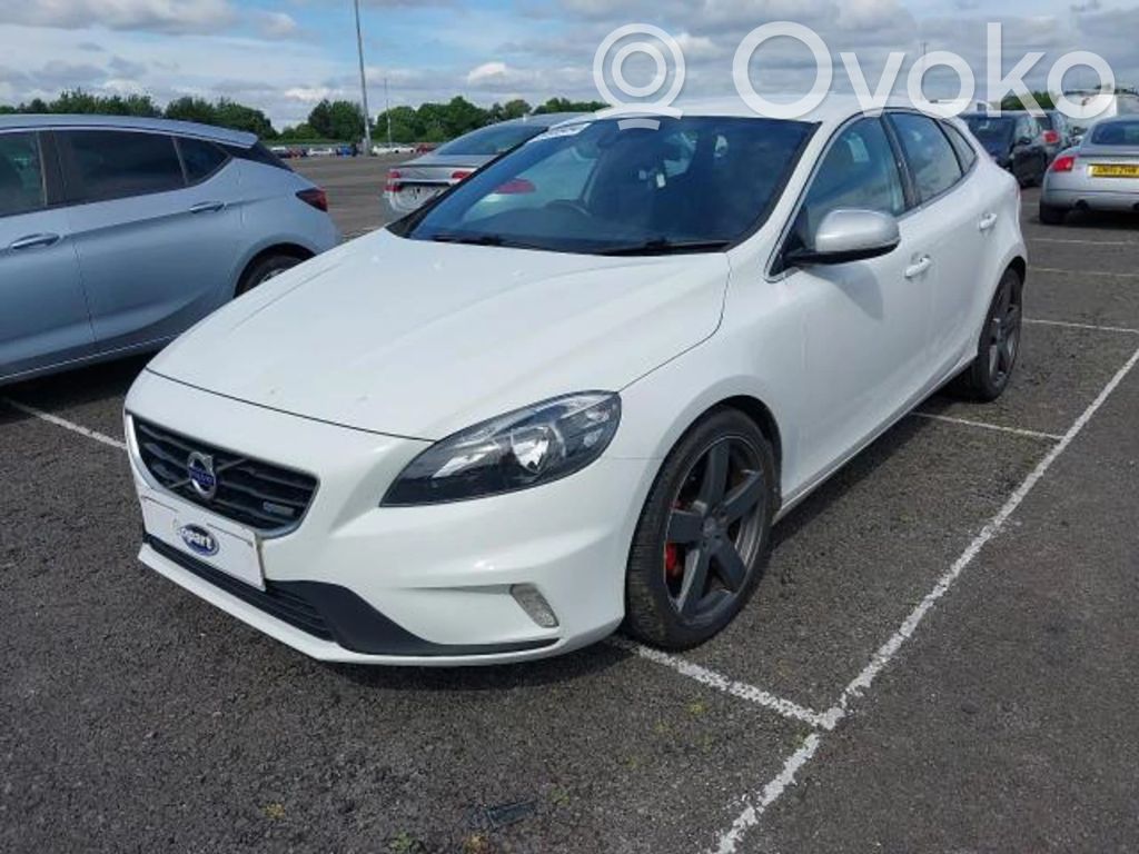 V40 S40, V40  32301800