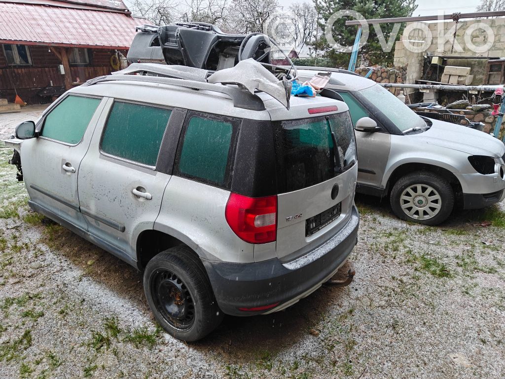 Yeti (5L) Yeti  1Z0880201AK