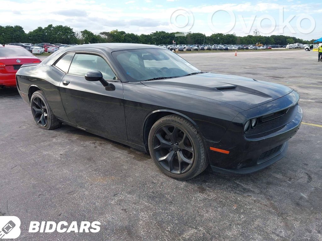 Challenger Challenger  5VG251VXAE